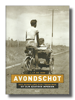 Omslagafbeelding Avondschot